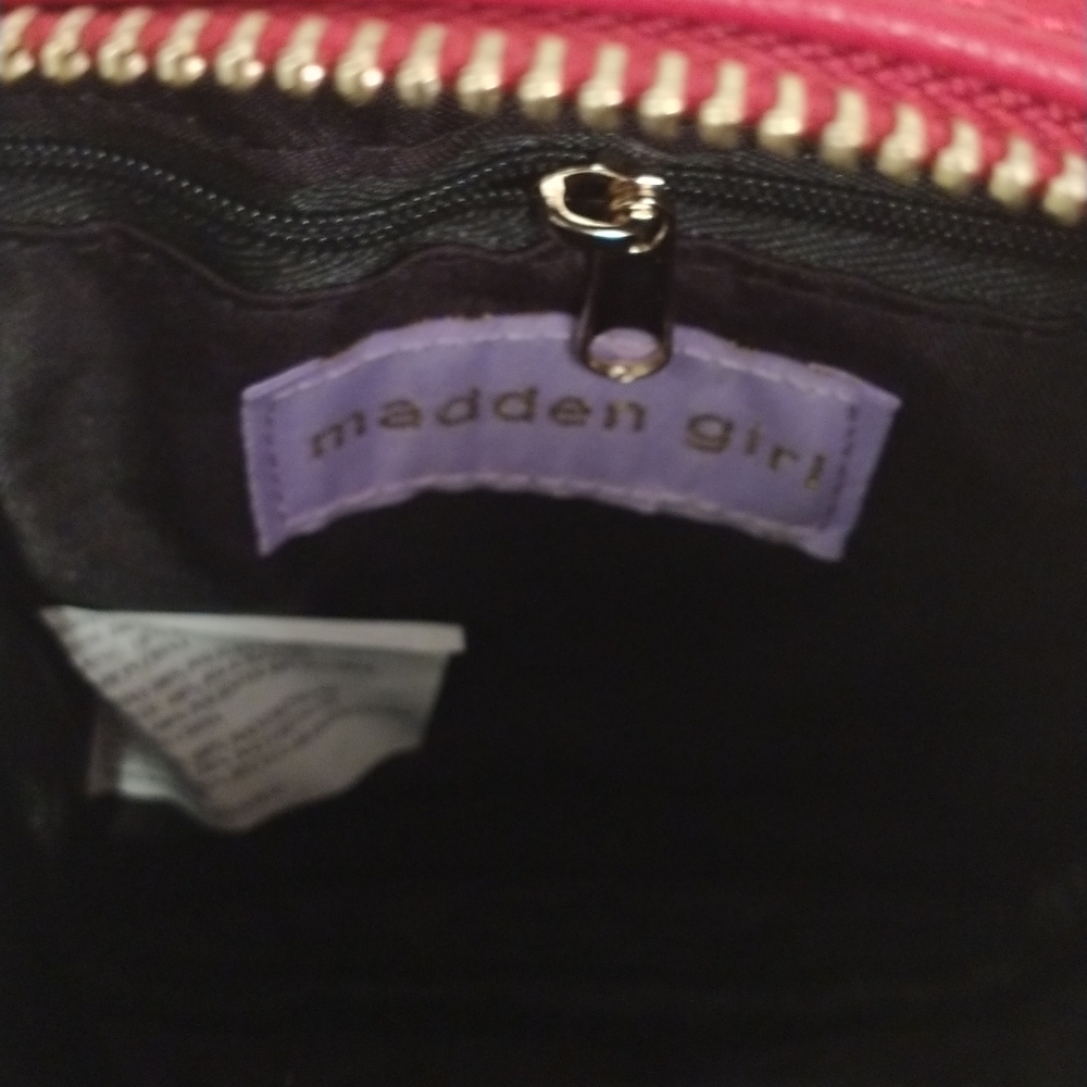 New Steve Madden Crossbody - Picture 7 of 10